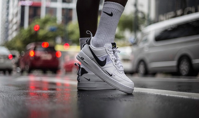 De ultieme trendgids: de coolste jongens sneakers van dit seizoen